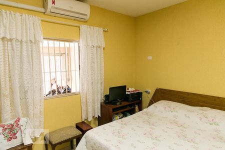 Quarto de casa à venda com 3 quartos, 190m² em Parque Edu Chaves, São Paulo