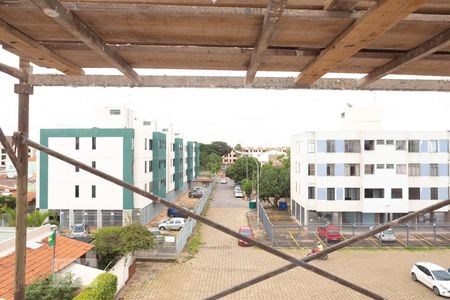 Vista de apartamento para alugar com 3 quartos, 64m² em Guará I, Brasília