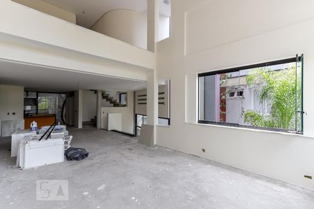 Casa de condomínio à venda com 480m², 4 quartos e 8 vagasSala