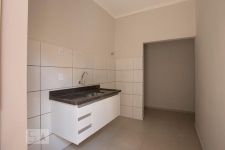 Cozinha de kitnet/studio para alugar com 1 quarto, 40m² em Jardim Mosteiro, Ribeirão Preto