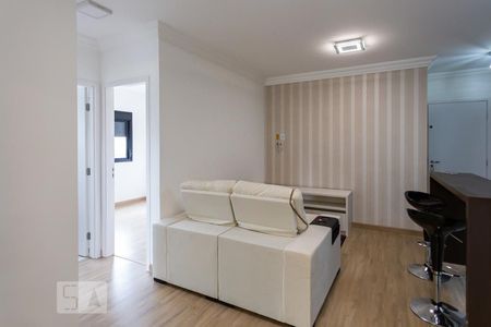 Sala de apartamento para alugar com 2 quartos, 62m² em Continental, Osasco