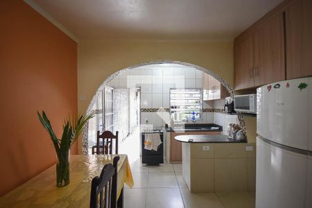 Casa à venda com 125m², 3 quartos e 1 vaga Casa à venda com 125m², 3 quartos e 1 vagaCozinha