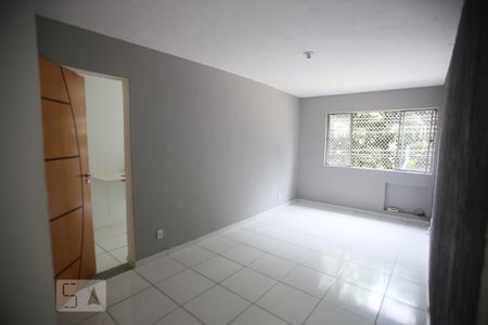 Sala de apartamento à venda com 1 quarto, 50m² em Taquara, Rio de Janeiro