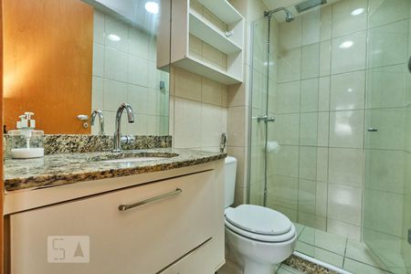 Apartamento à venda com 81m², 3 quartos e 1 vaga Apartamento à venda com 81m², 3 quartos e 1 vagaBanheiro Social