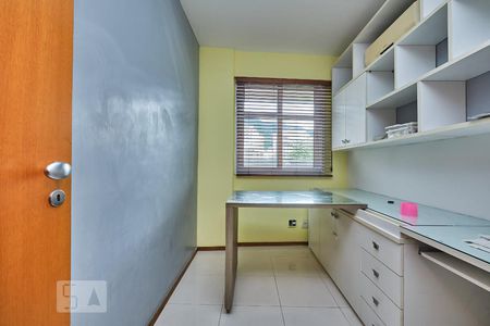 Apartamento à venda com 81m², 3 quartos e 1 vaga Apartamento à venda com 81m², 3 quartos e 1 vagaQuarto 3