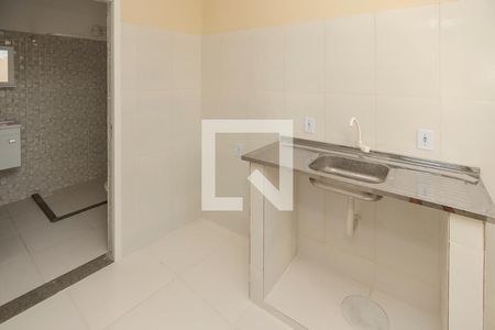 Cozinha de casa para alugar com 1 quarto, 25m² em Quintino Bocaiúva, Rio de Janeiro