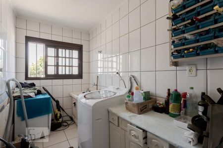 Casa para alugar com 280m², 3 quartos e 2 vagas Casa para alugar com 280m², 3 quartos e 2 vagasÁrea de Serviço