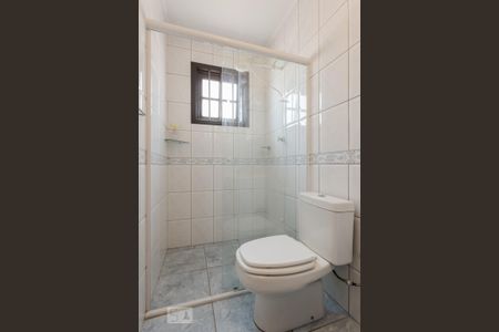 Casa para alugar com 280m², 3 quartos e 2 vagas Casa para alugar com 280m², 3 quartos e 2 vagasBanheiro Social