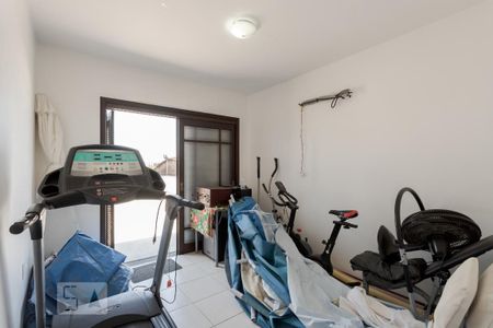 Casa para alugar com 280m², 3 quartos e 2 vagas Casa para alugar com 280m², 3 quartos e 2 vagasQuarto 2