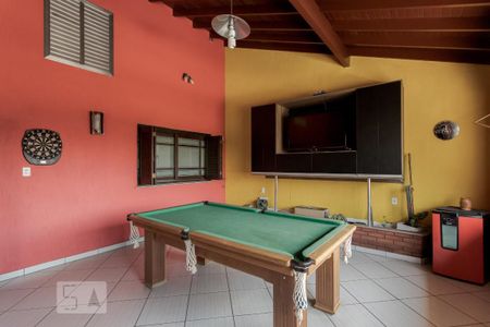 Casa para alugar com 280m², 3 quartos e 2 vagas Casa para alugar com 280m², 3 quartos e 2 vagasEspaço Gourmet