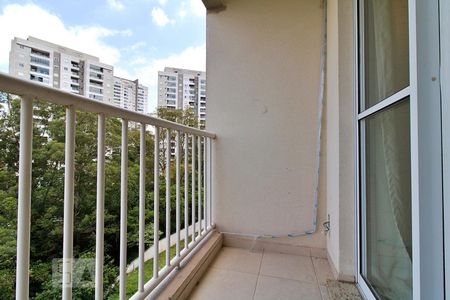 Varanda da Sala de apartamento para alugar com 2 quartos, 49m² em Parque Reboucas, São Paulo