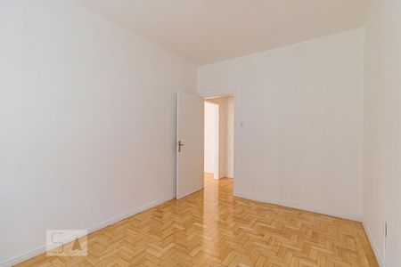 Quarto 1 de apartamento para alugar com 1 quarto, 47m² em Rio Branco, Porto Alegre