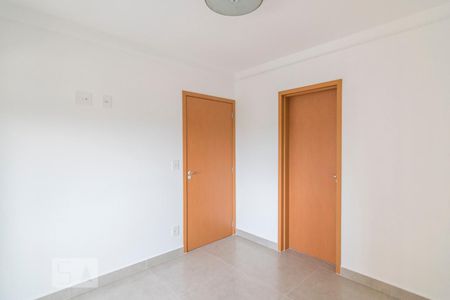 Quarto 1 Suite de apartamento para alugar com 2 quartos, 64m² em Centro, Santo André