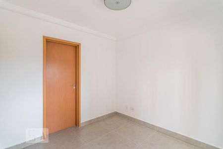 Quarto 1 Suite de apartamento para alugar com 2 quartos, 64m² em Centro, Santo André