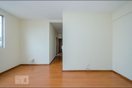 Sala de apartamento para alugar com 3 quartos, 79m² em Salgado Filho, Belo Horizonte