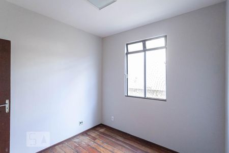 Quarto 1 de apartamento à venda com 2 quartos, 64m² em Santa Tereza, Belo Horizonte