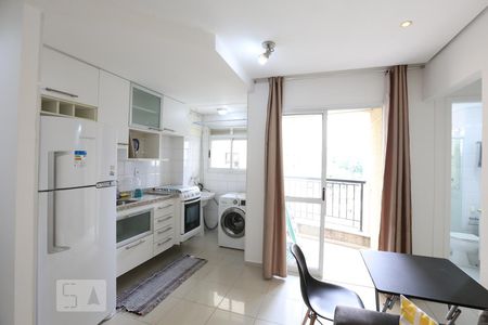 Sala de apartamento para alugar com 1 quarto, 35m² em Vila Nova Conceição, São Paulo