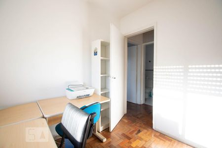 Quarto 1 de apartamento para alugar com 2 quartos, 50m² em Cavalhada, Porto Alegre