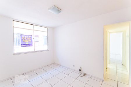 Sala (Plaquinha Quinto Andar) de apartamento para alugar com 2 quartos, 63m² em Largo do Barradas, Niterói