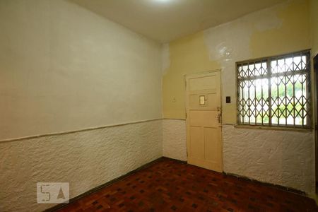 Sala de apartamento para alugar com 1 quarto, 32m² em Penha Circular, Rio de Janeiro