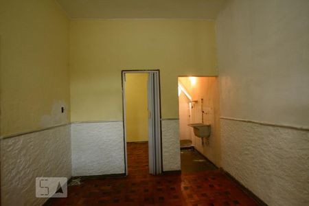 Sala de apartamento para alugar com 1 quarto, 32m² em Penha Circular, Rio de Janeiro