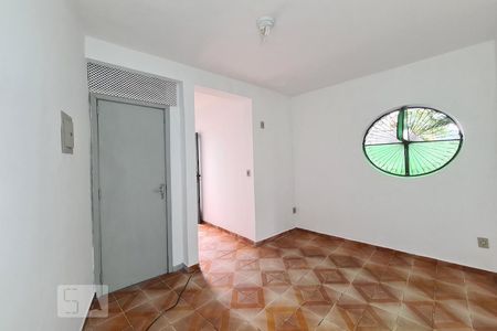 Sala de apartamento para alugar com 1 quarto, 45m² em Piedade, Rio de Janeiro