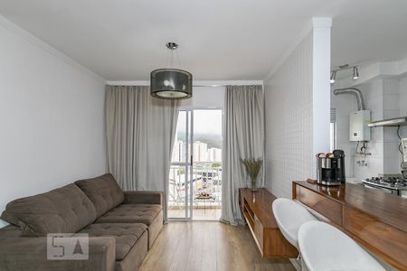 Sala de apartamento para alugar com 3 quartos, 72m² em Vila Mogilar, Mogi das Cruzes