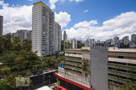 Vista de apartamento para alugar com 3 quartos, 68m² em Vila Andrade, São Paulo