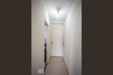 Hall de entrada de apartamento para alugar com 3 quartos, 68m² em Vila Andrade, São Paulo