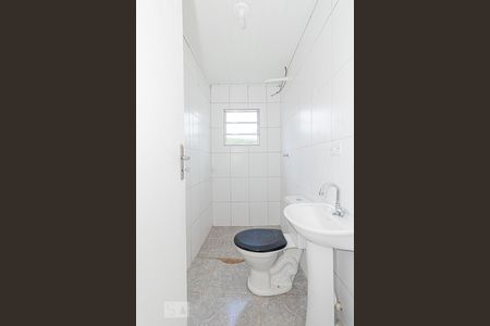 Banheiro de casa para alugar com 1 quarto, 40m² em Horto Florestal, São Paulo