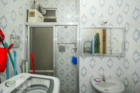 Banheiro  de apartamento à venda com 1 quarto, 45m² em Copacabana, Rio de Janeiro