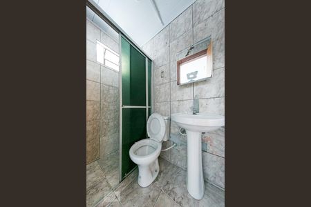 Banheiro de casa para alugar com 1 quarto, 30m² em Cajuru, Curitiba