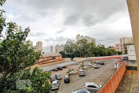 Vista do Quarto 1 de apartamento à venda com 2 quartos, 84m² em Vila das Palmeiras, Guarulhos