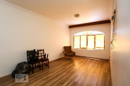 Sala de casa à venda com 3 quartos, 300m² em Vila Morse, São Paulo