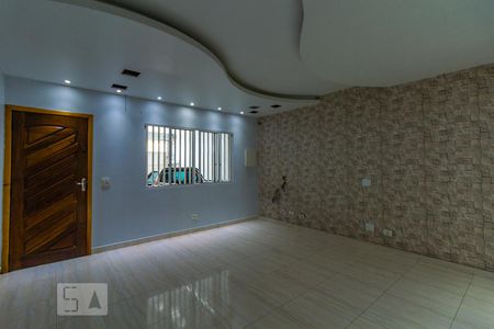 Casa para alugar com 140m², 2 quartos e 2 vagasSala