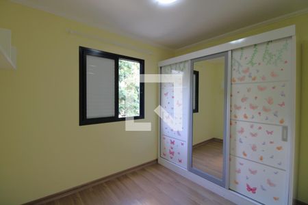 Quarto 1 de apartamento para alugar com 3 quartos, 77m² em Jardim Luanda, São Paulo