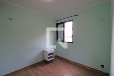 Quarto 2 de apartamento para alugar com 3 quartos, 77m² em Jardim Luanda, São Paulo