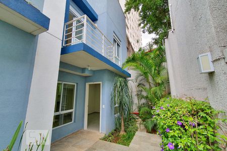 Casa de condomínio à venda com 73m², 2 quartos e 1 vagaEntrada