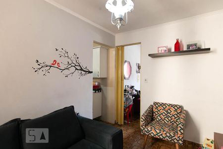 Sala de apartamento à venda com 2 quartos, 47m² em Conjunto Residencial José Bonifácio, São Paulo