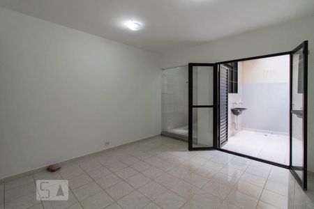 Sala de casa para alugar com 2 quartos, 80m² em Vila Isolina Mazzei, São Paulo