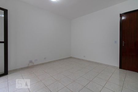 Sala de casa para alugar com 2 quartos, 80m² em Vila Isolina Mazzei, São Paulo