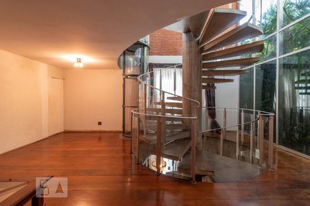 Sala de Estar de casa para alugar com 4 quartos, 520m² em Jardim São Bento, São Paulo