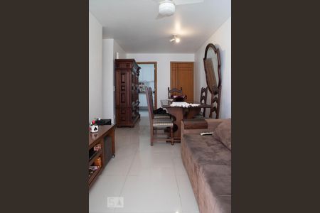 Sala de apartamento para alugar com 3 quartos, 93m² em Recreio dos Bandeirantes, Rio de Janeiro