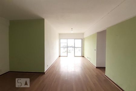 Apartamento à venda com 65m², 2 quartos e 1 vagaSala