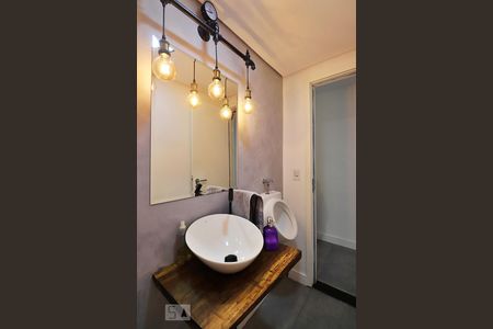 Lavabo de apartamento para alugar com 3 quartos, 85m² em Jardim, Santo André