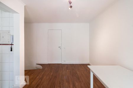 Sala de apartamento para alugar com 1 quarto, 60m² em Moema, São Paulo