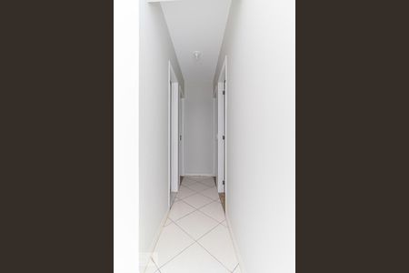 Corredor dos Quartos de apartamento para alugar com 3 quartos, 72m² em Vila Isa, São Paulo