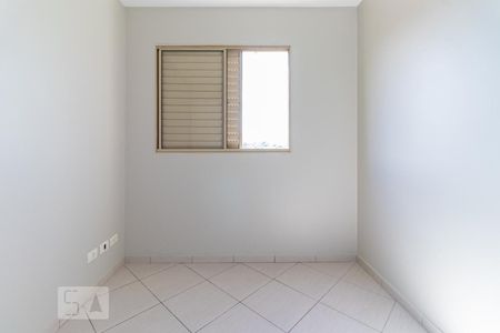 Quarto 1 de apartamento para alugar com 3 quartos, 72m² em Vila Isa, São Paulo
