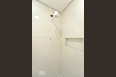 Banheiro de apartamento para alugar com 1 quarto, 44m² em Vila Carrao, São Paulo