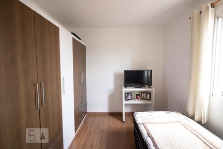 Quarto 2 de apartamento para alugar com 2 quartos, 58m² em Jaguaré, São Paulo